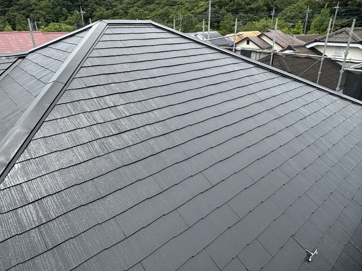 【比企郡小川町】屋根のコケを一掃 ！不安を解消し、安心できる住まいへ 